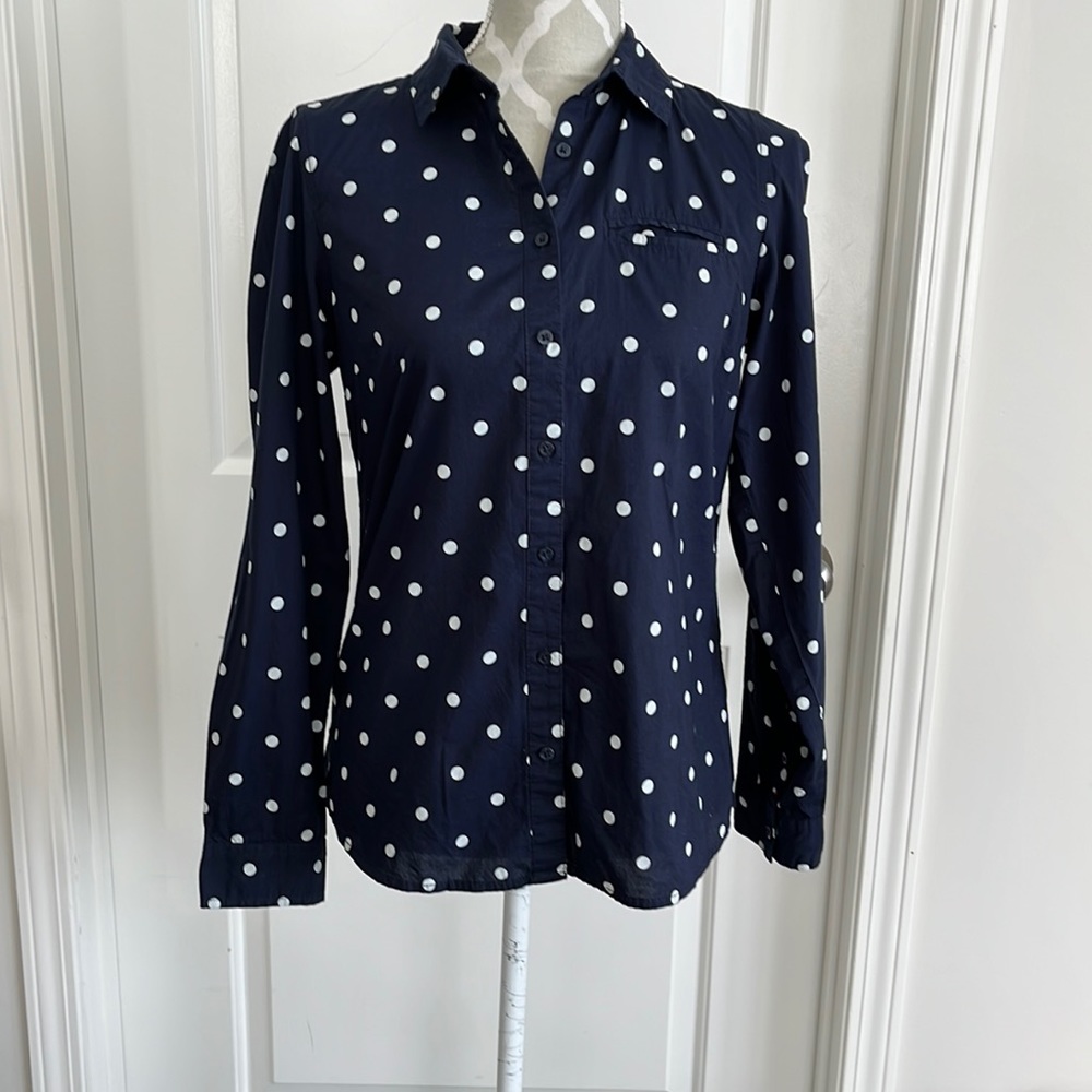 Tommy Hilfiger polka dot button down fitted shirt size small